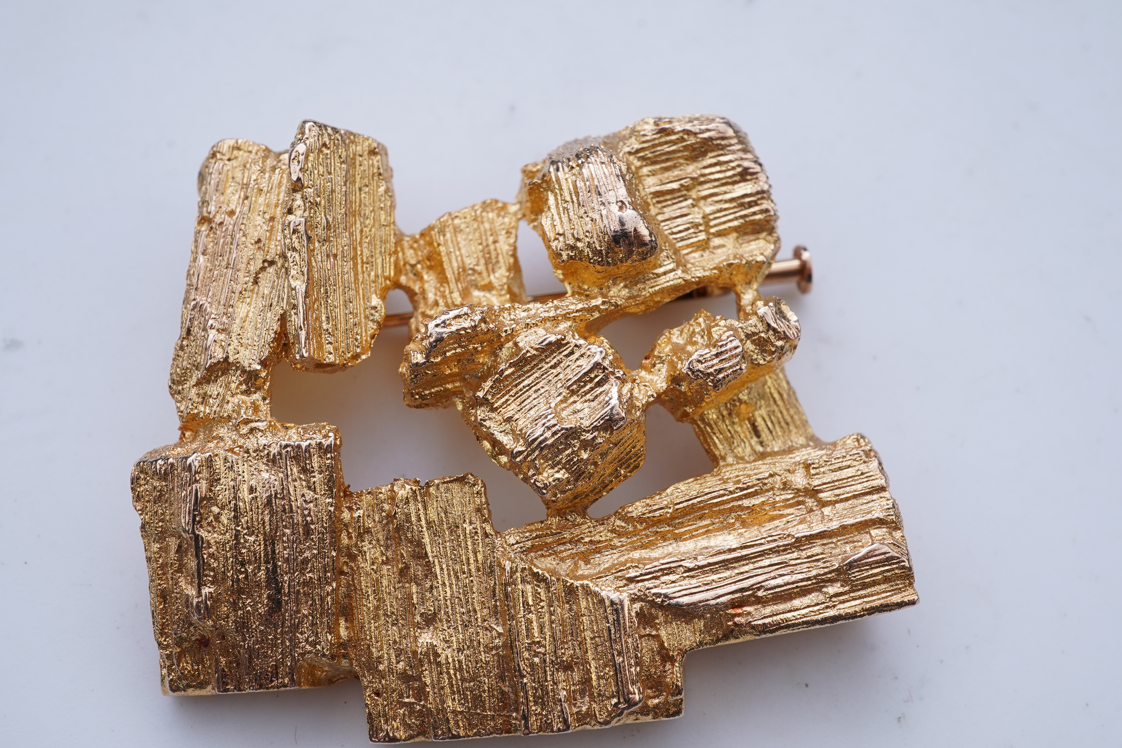 Björn Weckström, a gold brooch, 'Driftwood', Finland, circa 1971